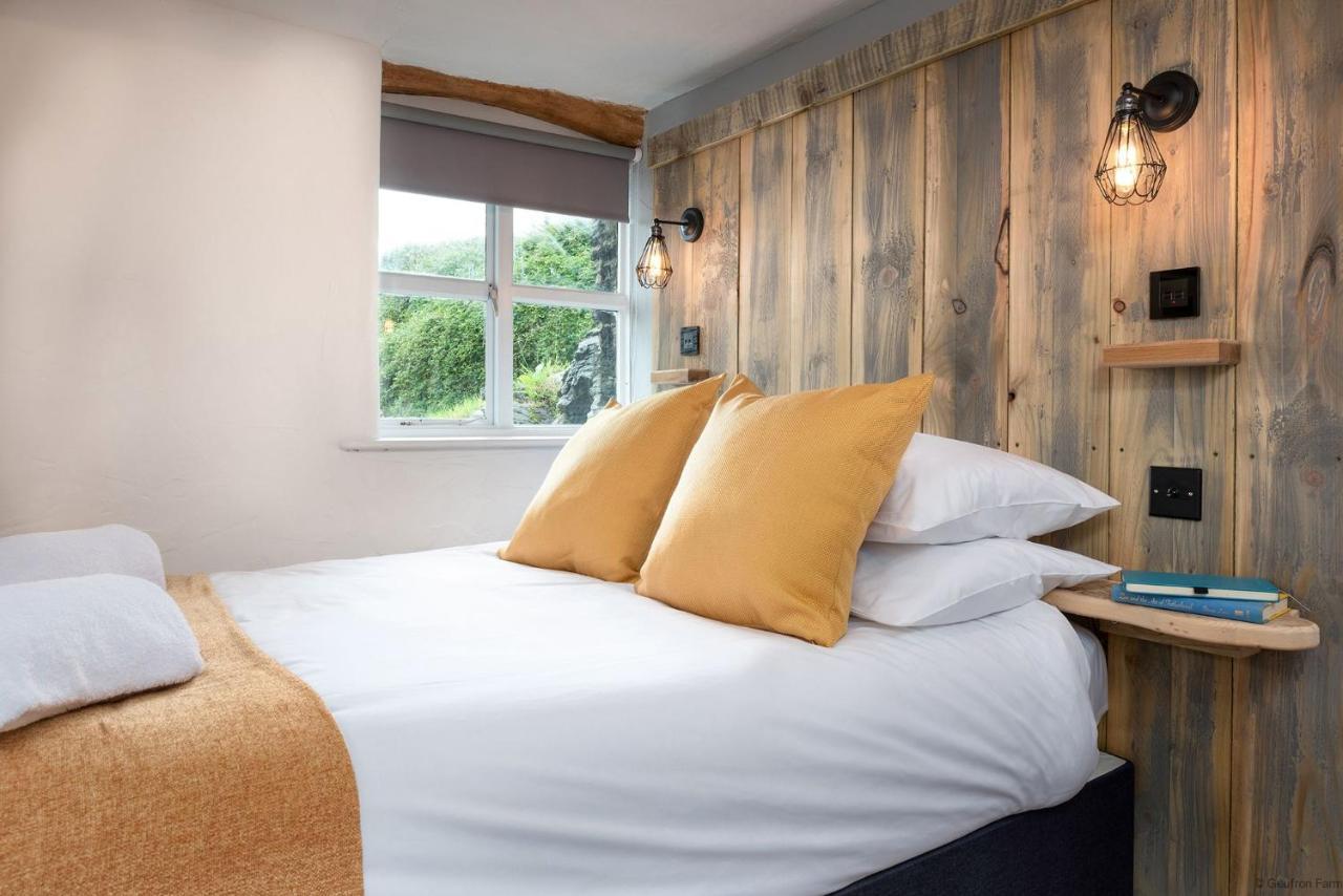 Dog Friendly Cottage, Geufron Farm Near Tywyn Bryn-crug Eksteriør billede